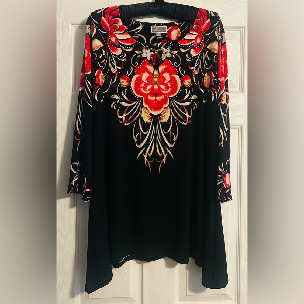 JM Collection Keyhole Neck Flared Tunic 3/4 Sleeve Floral Print w/Rhinestones 2X
